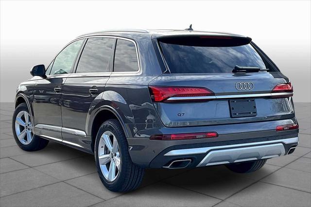 new 2025 Audi Q7 car, priced at $69,900