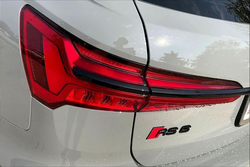 new 2026 Audi RS 6 Avant car, priced at $145,895