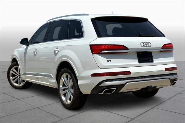 new 2025 Audi Q7 car, priced at $68,100