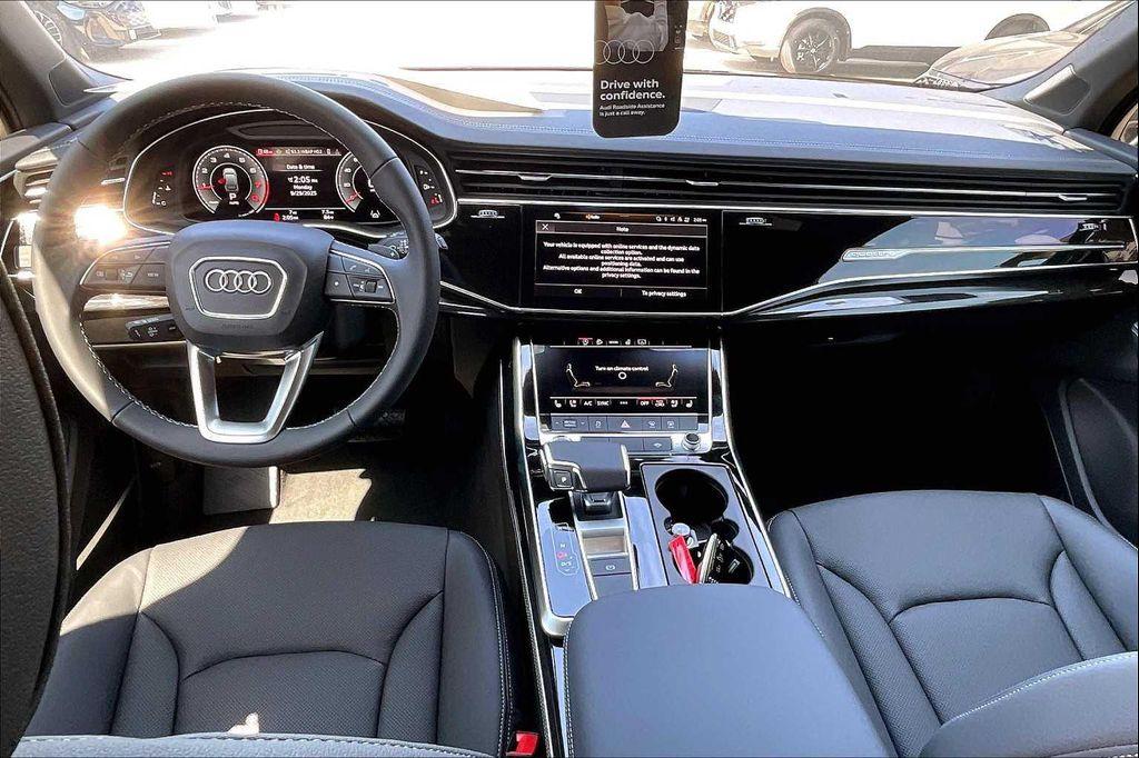new 2026 Audi Q7 car, priced at $71,740