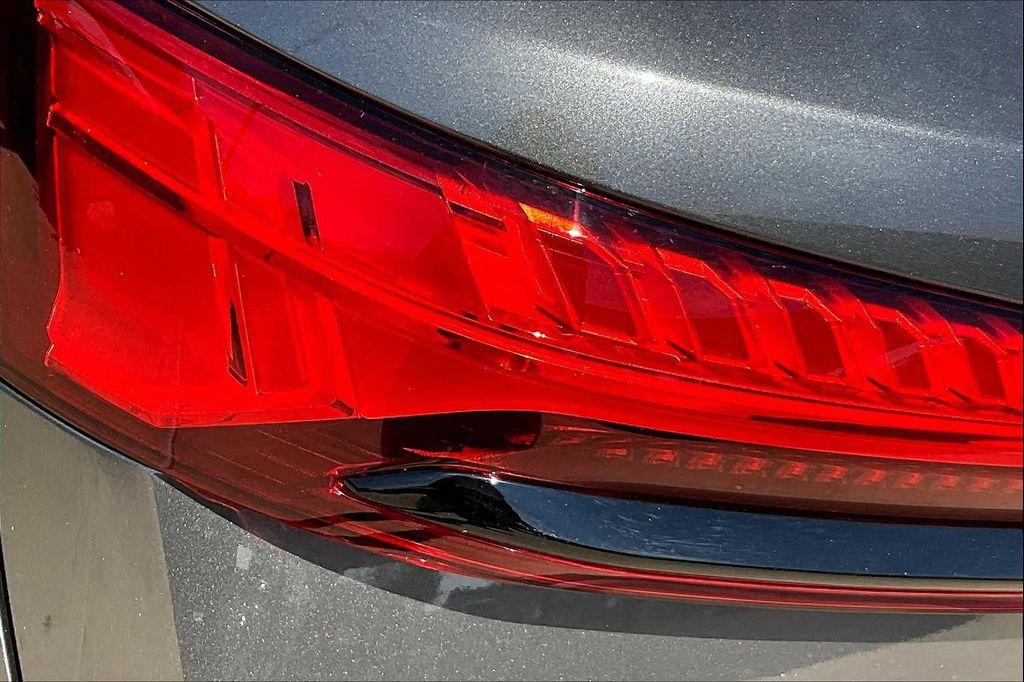 new 2026 Audi Q7 car, priced at $71,740