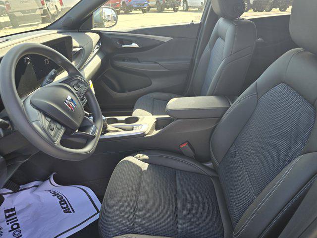 new 2026 Buick Envista car, priced at $27,085