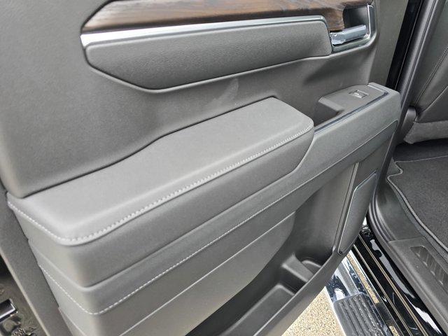 new 2025 GMC Sierra 1500 car, priced at $69,190