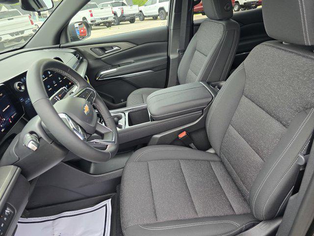 new 2025 Chevrolet Traverse car, priced at $44,945