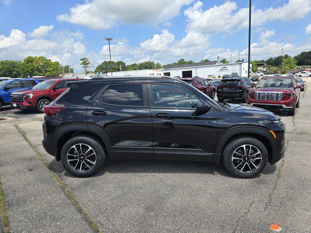 new 2026 Chevrolet TrailBlazer car, priced at $27,055