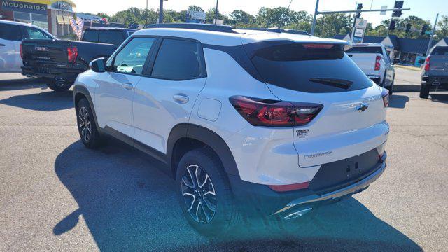 new 2025 Chevrolet TrailBlazer car, priced at $29,640