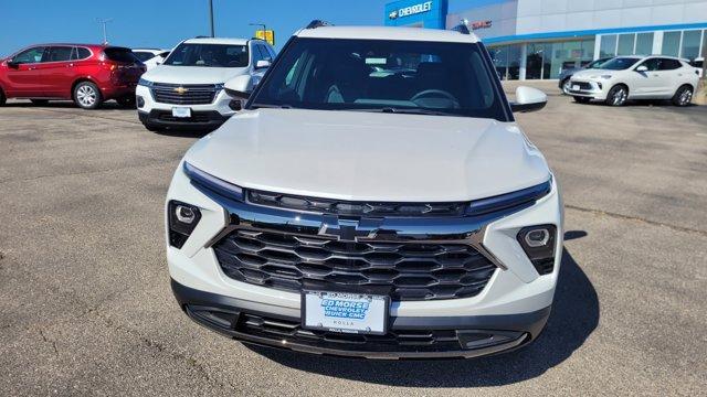 new 2025 Chevrolet TrailBlazer car, priced at $29,640