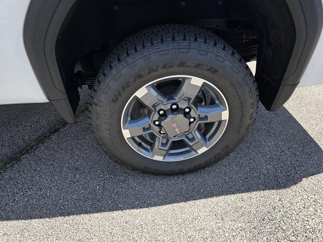 new 2025 GMC Sierra 2500 car, priced at $76,990