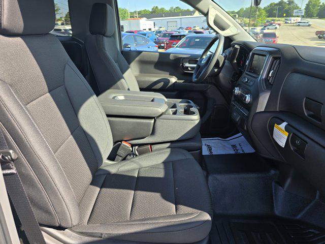 new 2025 GMC Sierra 1500 car, priced at $44,340