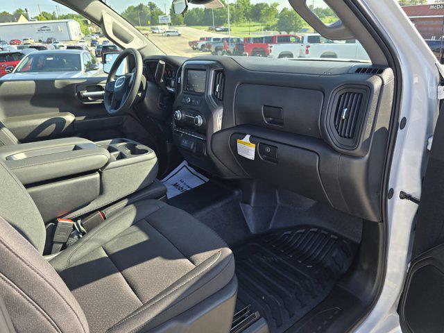 new 2025 GMC Sierra 1500 car, priced at $44,340
