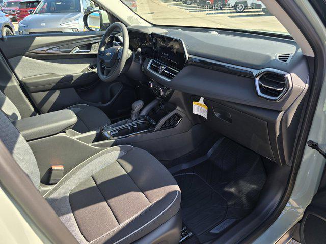 new 2026 Chevrolet TrailBlazer car, priced at $27,025