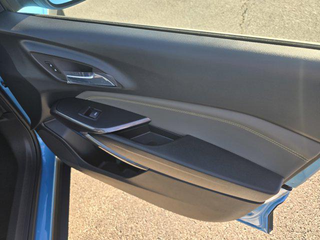 new 2025 Chevrolet Trax car, priced at $26,290