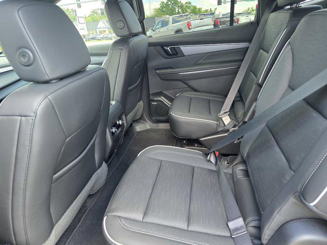 new 2025 Buick Enclave car, priced at $49,590