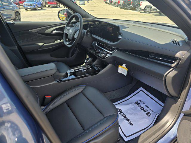 new 2025 Buick Envista car, priced at $27,785