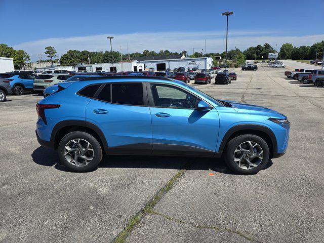 new 2025 Chevrolet Trax car, priced at $25,880