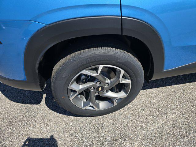 new 2025 Chevrolet Trax car, priced at $25,880