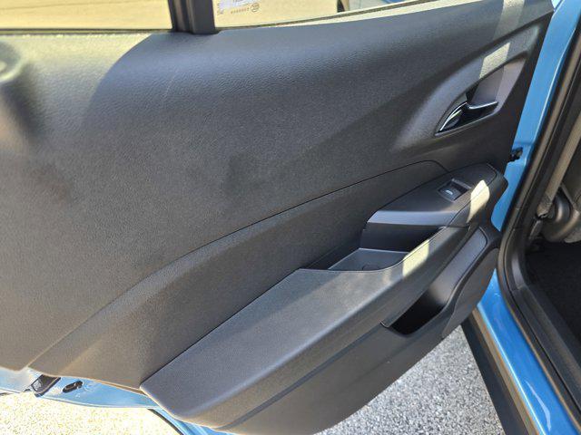 new 2025 Chevrolet Trax car, priced at $25,880