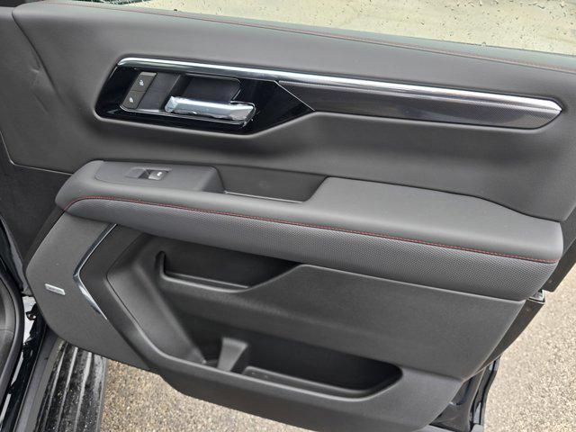 new 2025 Chevrolet Suburban car, priced at $79,820