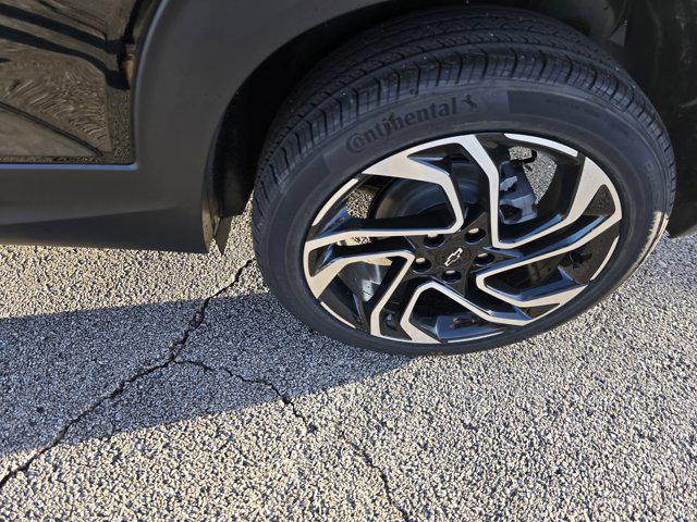 new 2025 Chevrolet TrailBlazer car, priced at $32,080