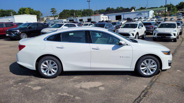 new 2025 Chevrolet Malibu car, priced at $29,295