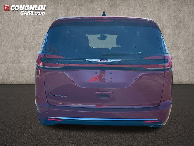 new 2026 Chrysler Pacifica car, priced at $46,135