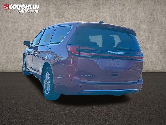 new 2026 Chrysler Pacifica car, priced at $46,135