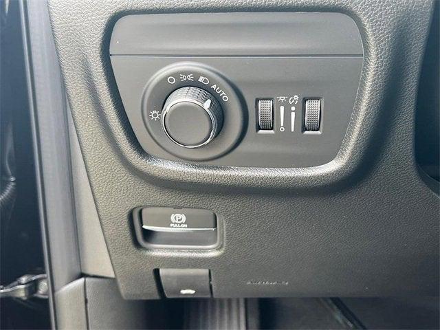 new 2025 Jeep Grand Cherokee L car, priced at $45,261
