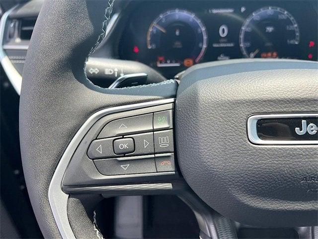 new 2025 Jeep Grand Cherokee L car, priced at $45,261