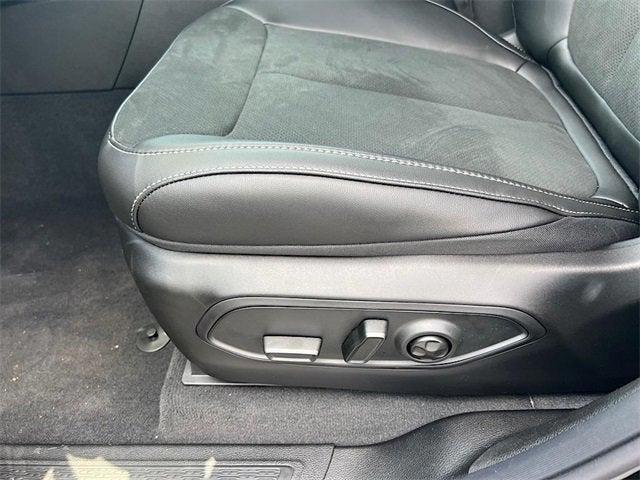 new 2025 Jeep Grand Cherokee L car, priced at $45,261