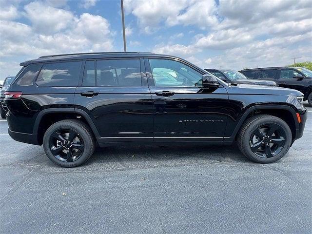 new 2025 Jeep Grand Cherokee L car, priced at $45,261