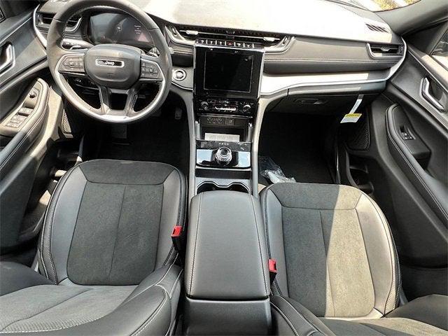 new 2025 Jeep Grand Cherokee L car, priced at $45,261