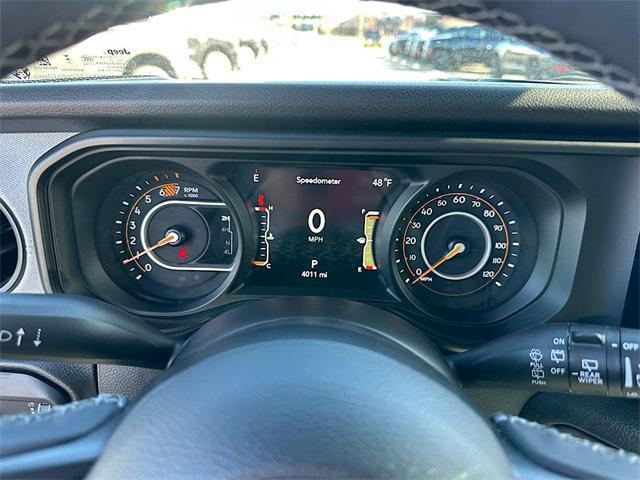 new 2025 Jeep Wrangler car, priced at $49,235