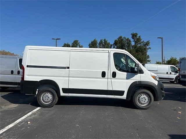 new 2024 Ram ProMaster 2500 car, priced at $49,422
