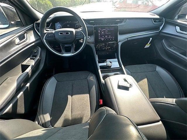 new 2025 Jeep Grand Cherokee L car, priced at $40,287