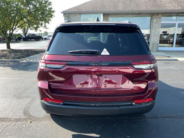 new 2023 Jeep Grand Cherokee car, priced at $50,525