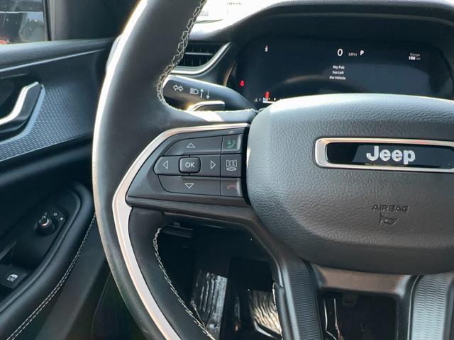 new 2023 Jeep Grand Cherokee car, priced at $50,525