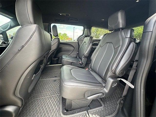 used 2025 Chrysler Pacifica car, priced at $36,000