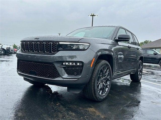 new 2025 Jeep Grand Cherokee car, priced at $68,560