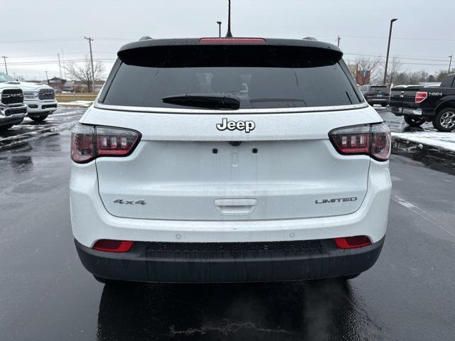 new 2024 Jeep Compass car, priced at $38,237