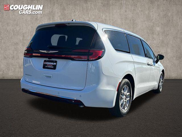 new 2026 Chrysler Pacifica car