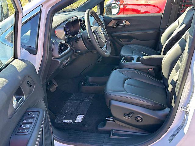 new 2026 Chrysler Pacifica car