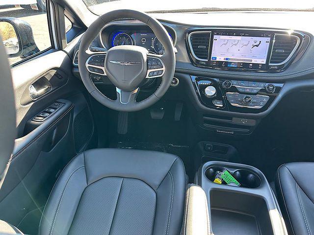 new 2026 Chrysler Pacifica car