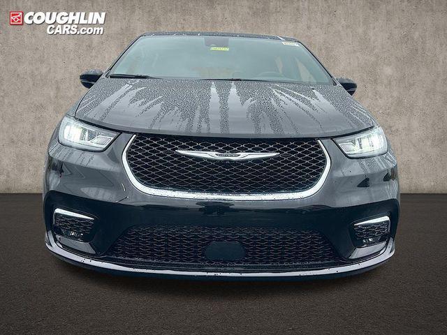 new 2026 Chrysler Pacifica car, priced at $45,640