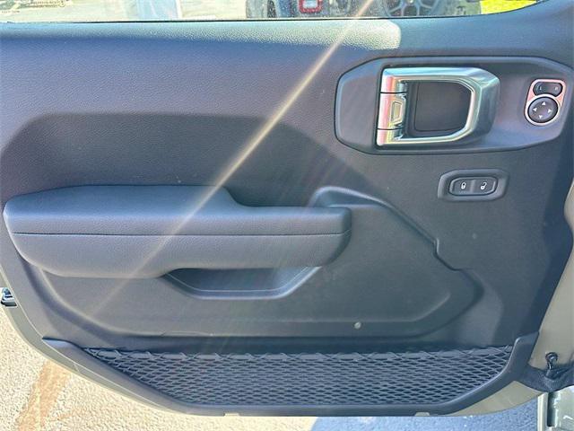 new 2026 Jeep Wrangler car, priced at $49,895