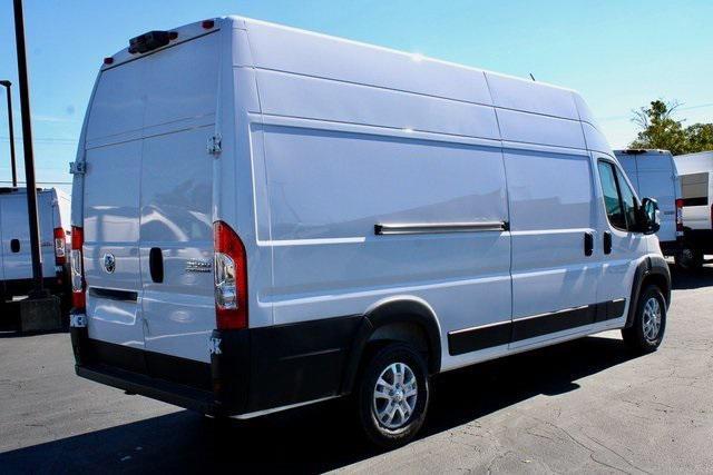 new 2024 Ram ProMaster 3500 car, priced at $56,463