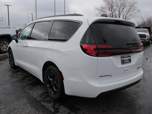 new 2025 Chrysler Pacifica Hybrid car, priced at $55,346