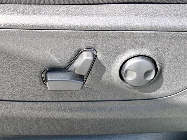 new 2025 Ram 1500 car, priced at $52,520