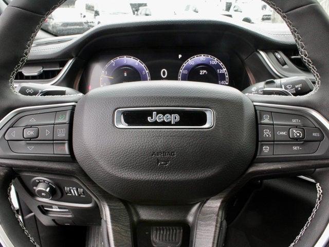 new 2025 Jeep Grand Cherokee L car, priced at $49,952