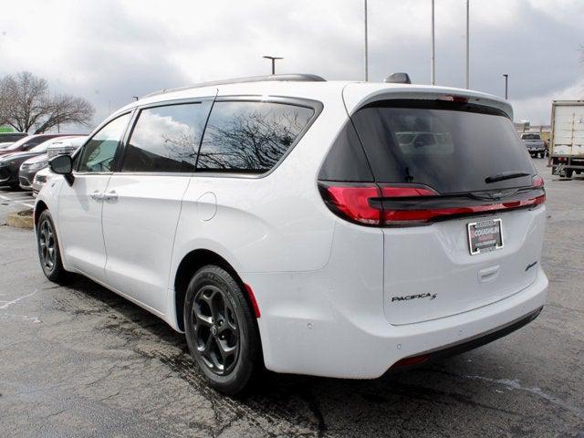 new 2025 Chrysler Pacifica Hybrid car, priced at $51,844