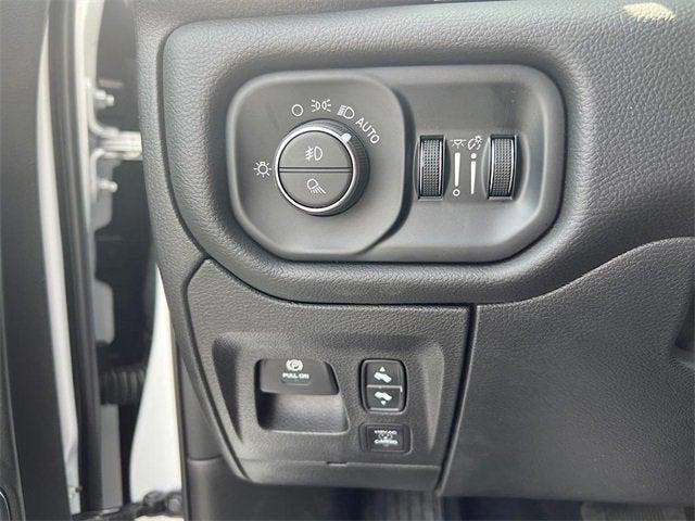 new 2025 Ram 1500 car, priced at $65,460